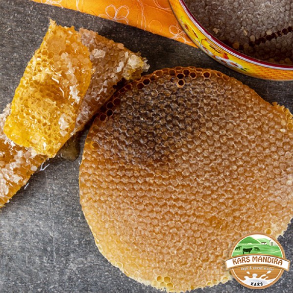 Karakovan Petek Bal 1 pt | Kars'ın Saf ve Doğal Balı Karakovan Petek Bal 1 pt | Kars'ın Saf ve Doğal Balı